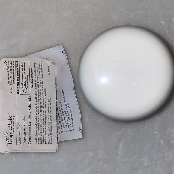 Pampered Chef Spiral & Slice like NEW! - Picture 1 of 4